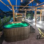فندق Old Tree & Restaurant أوشفينجم