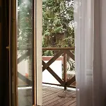 Old Tree & Restaurant فندق 3*