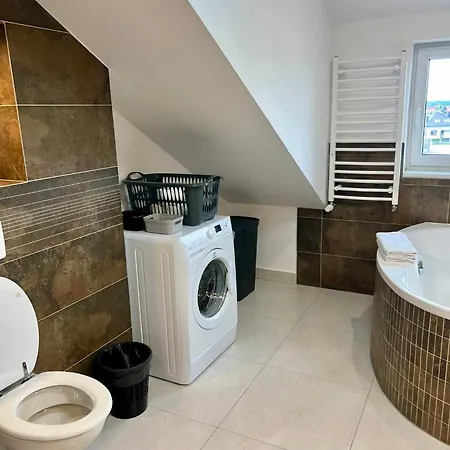 ホテル Old Tree & Restaurant オシフィエンチム