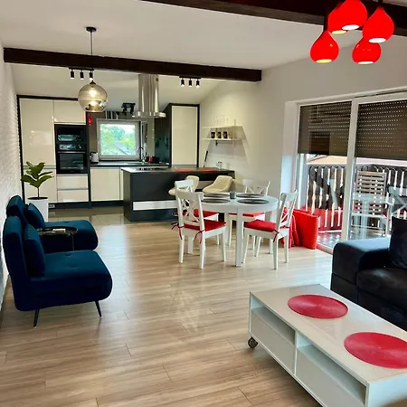 Old Tree & Restaurant 3* オシフィエンチム