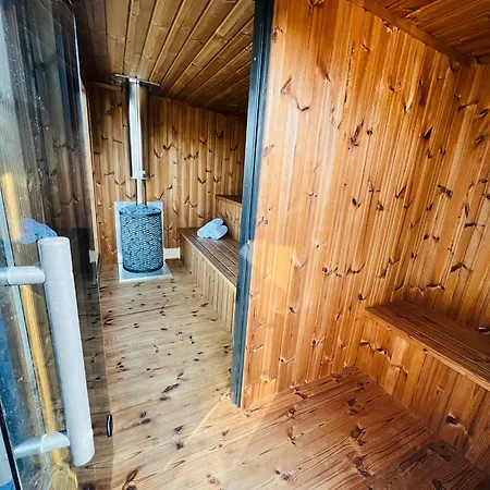 Old Tree & Restaurant オシフィエンチム