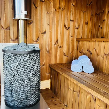 老树别墅旅馆及餐厅 酒店 3*