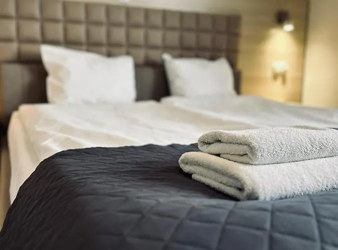 Old Tree & Restaurant Oświęcim