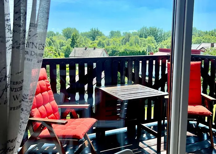 Old Tree & Restaurant