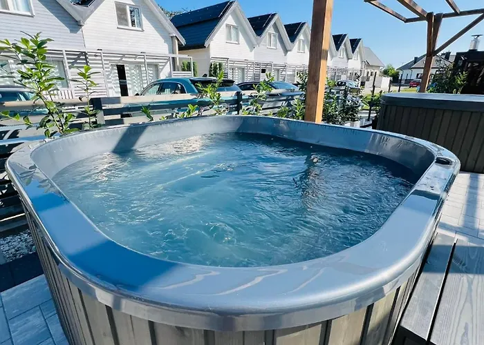 Old Tree & Restaurant Oświęcim